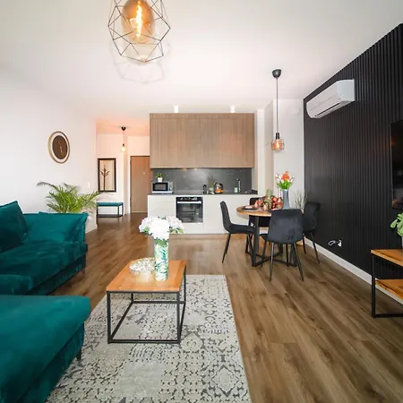 Scala Apartment *