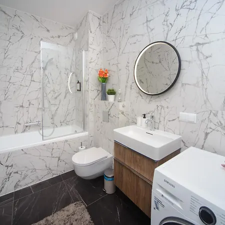 Apartment Scala
